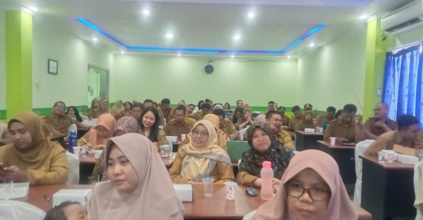 Rapat Awal Tahun SMKN 6 Balikpapan: Ada "Awarding" Guru Teladan Hingga Digital, Kode Etik, dan Diskusi Kedisiplinan